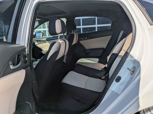 Used 2019 Honda Civic EX image 29