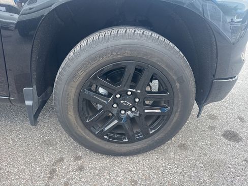 Certified 2022 Chevrolet Silverado 1500 Custom image 5