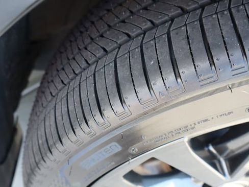 Used 2025 Toyota Crown Signia image 60