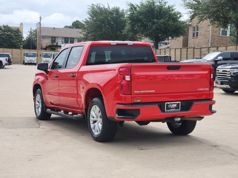 Used 2023 Chevrolet Silverado 1500 Custom AWD/4WD image 3