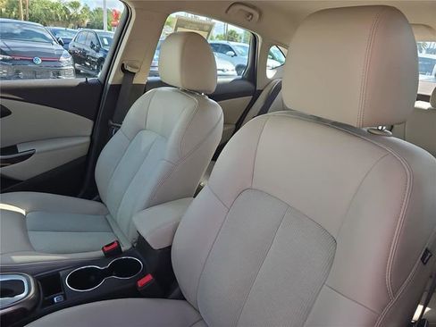 Used 2016 Buick Verano FWD image 14