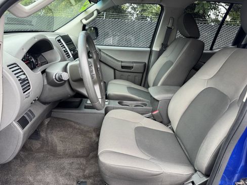 Used 2015 Nissan Xterra X image 8
