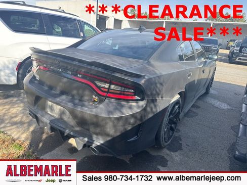 Used 2020 Dodge Charger Scat Pack image 4
