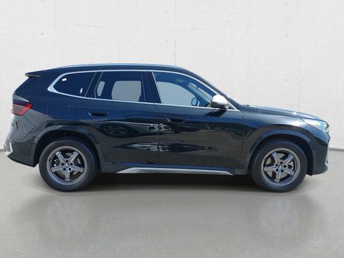 Used 2024 BMW X1 xDrive28i w/ Convenience Package AWD/4WD image 4