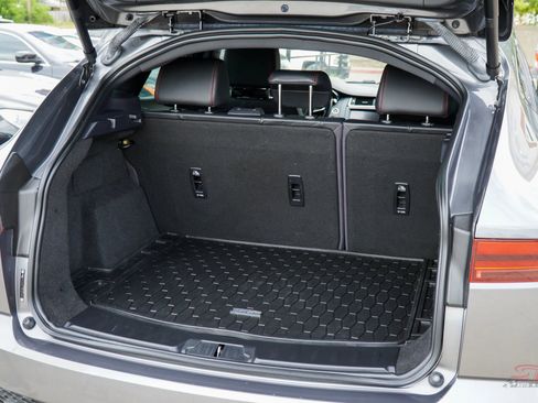 Used 2020 Jaguar E-PACE Checkered Flag image 8