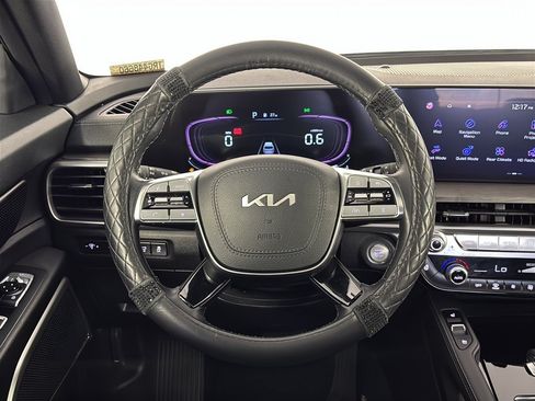 Used 2024 Kia Telluride EX X-Line AWD/4WD image 10