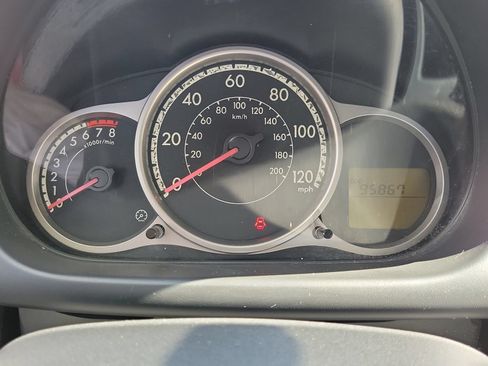 Used 2012 MAZDA MAZDA2 Touring FWD image 20