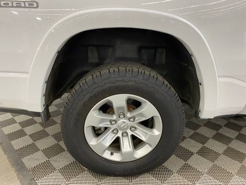 Used 2020 RAM 1500 Laramie AWD/4WD image 41