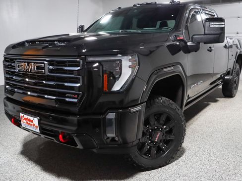 Used 2024 GMC Sierra 2500 AT4 w/ AT4 Premium Plus Package AWD/4WD image 35