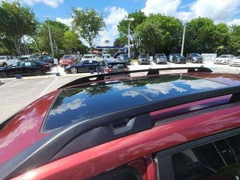 Used 2024 Subaru Ascent Onyx Edition AWD/4WD image 5