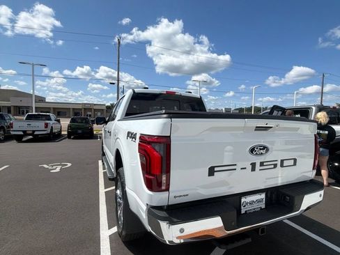 Used 2024 Ford F150 Lariat w/ FX4 Off-Road Package AWD/4WD image 9