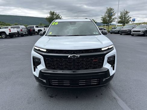 New 2026 Chevrolet Traverse RS w/ LPO, Floor Liner Package AWD/4WD image 2
