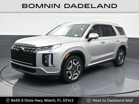 Used 2025 Hyundai Palisade SEL image 1