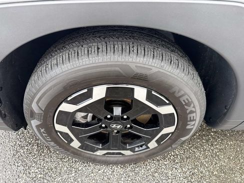 Used 2026 Hyundai Santa Fe SE FWD image 11