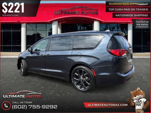 Used 2019 Chrysler Pacifica Touring-L w/ Advanced Safetytec Group FWD image 4