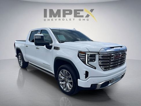 Used 2024 GMC Sierra 1500 Denali w/ Denali Reserve Package AWD/4WD image 7