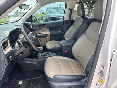 Used 2025 Ford Maverick Lariat AWD/4WD image 10