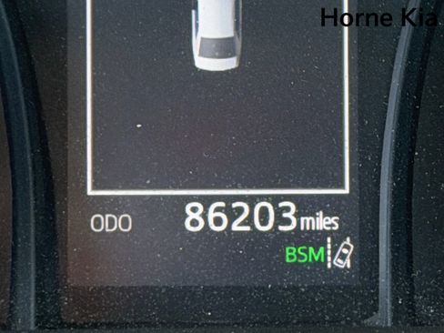 Used 2021 Toyota Camry SE w/ Convenience Package FWD image 34