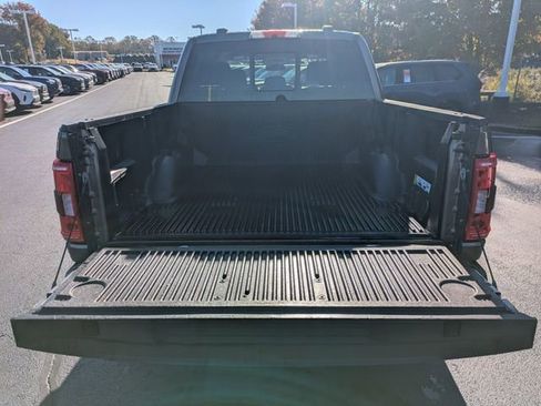 Used 2022 Ford F150 XLT w/ Equipment Group 302A High image 13