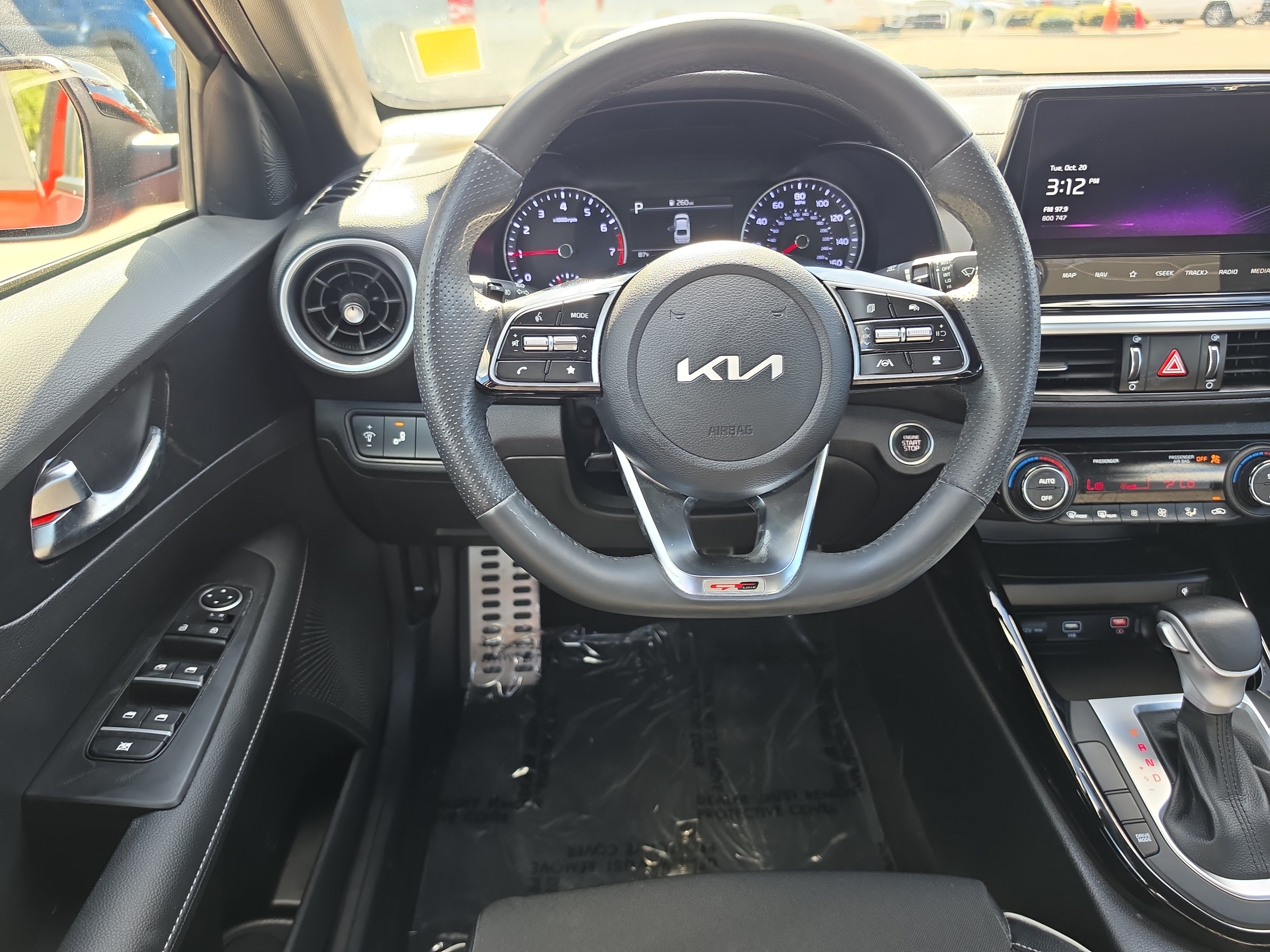 Used 2023 Kia Forte GT-Line w/ GT-Line Premium Package FWD image 13