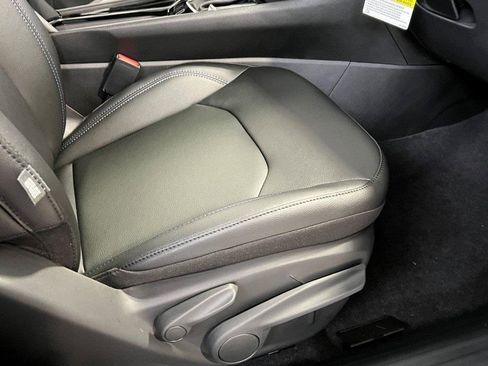 New 2026 Jeep Compass Limited w/ Sun, Sound & Navigation Group image 10