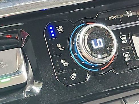 New 2026 GMC Sierra 1500 Denali AWD/4WD image 37