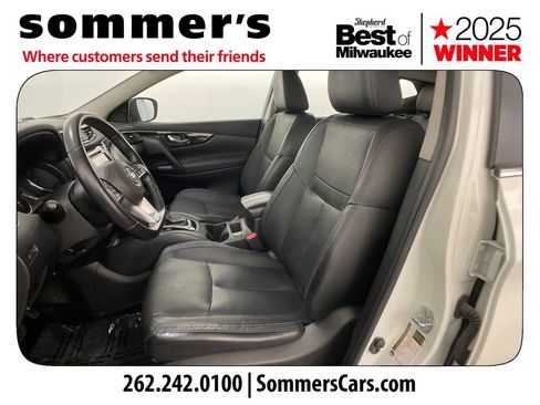 Used 2017 Nissan Rogue Sport SL w/ SL Premium Package image 9