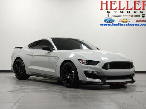 Used 2017 Ford Mustang Shelby GT350 w/ Convenience Package RWD image 1