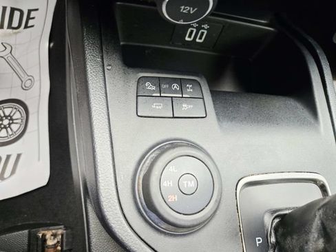 Used 2020 Ford Ranger XLT w/ Equipment Group 302A Luxury AWD/4WD image 32