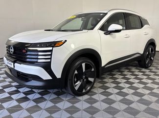 Used 2025 Nissan Kicks SR w/ SR Premium Package AWD/4WD video 2