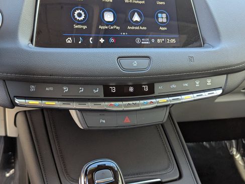 Certified 2021 Cadillac XT4 Premium Luxury image 22