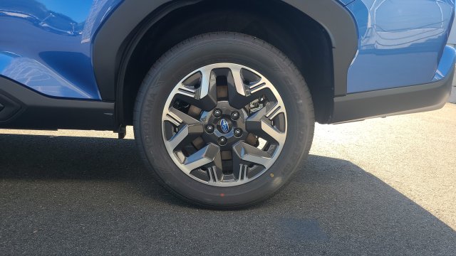 New 2026 Subaru Forester Premium AWD/4WD image 9