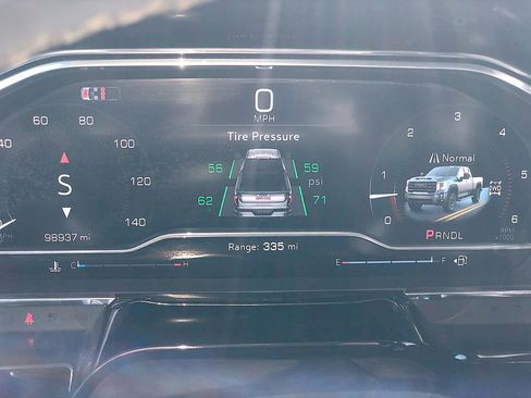 Used 2024 GMC Sierra 2500 SLT w/ SLT Convenience Package image 16