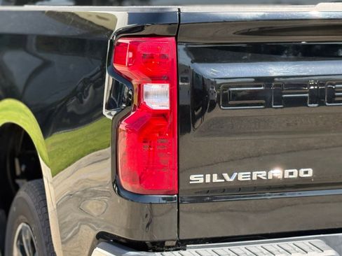 Used 2025 Chevrolet Silverado 1500 LT image 15