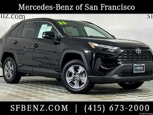 Used 2025 Toyota RAV4 XLE image 1