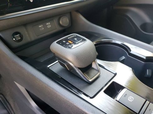 Certified 2024 Nissan Rogue S FWD image 30
