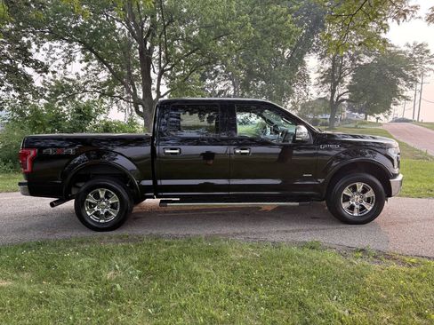 Used 2016 Ford F150 Lariat w/ Equipment Group 502A Luxury AWD/4WD image 6