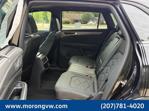 Used 2024 Volkswagen Atlas Cross Sport SE w/ Panoramic Sunroof Package AWD/4WD image 19