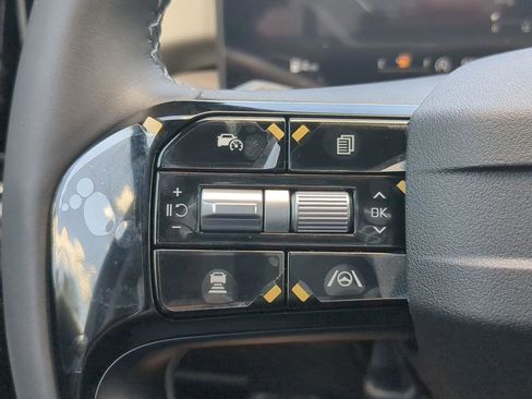 New 2026 Kia Sorento SX image 32