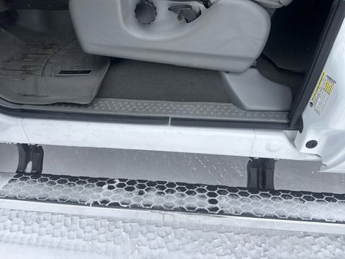 Used 2007 Ford F350 XLT image 14