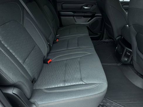 Used 2025 RAM 1500 Warlock AWD/4WD image 36