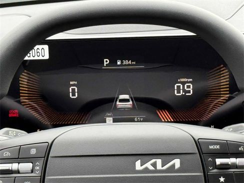 New 2026 Kia K4 LX image 9