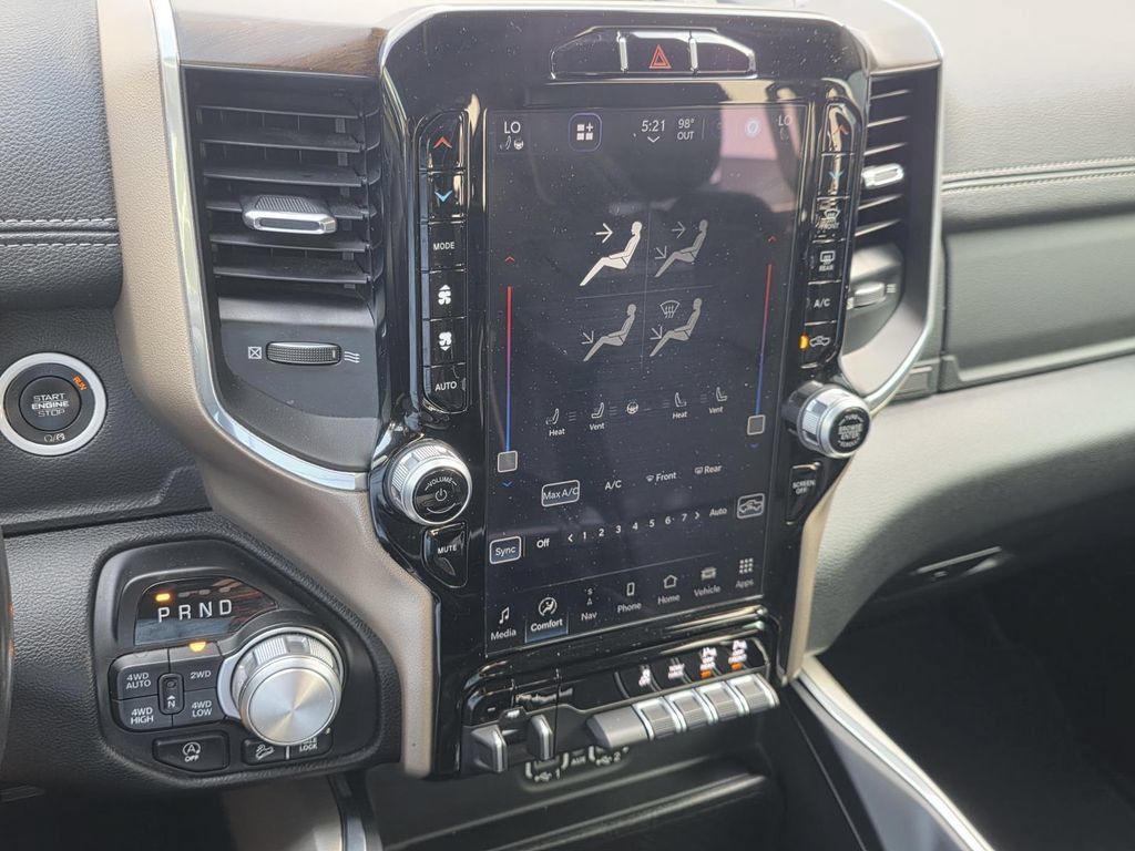 Used 2022 RAM 1500 Laramie w/ Laramie Southwest Edition AWD/4WD image 18