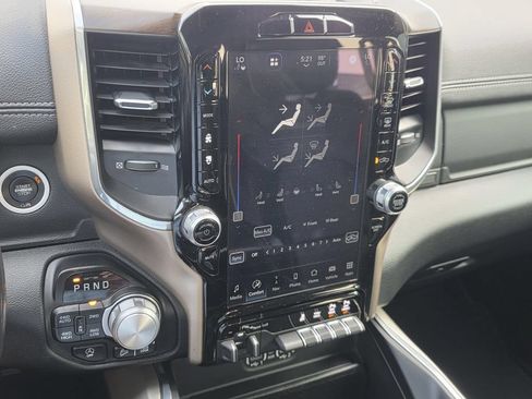 Used 2022 RAM 1500 Laramie w/ Laramie Southwest Edition AWD/4WD image 18