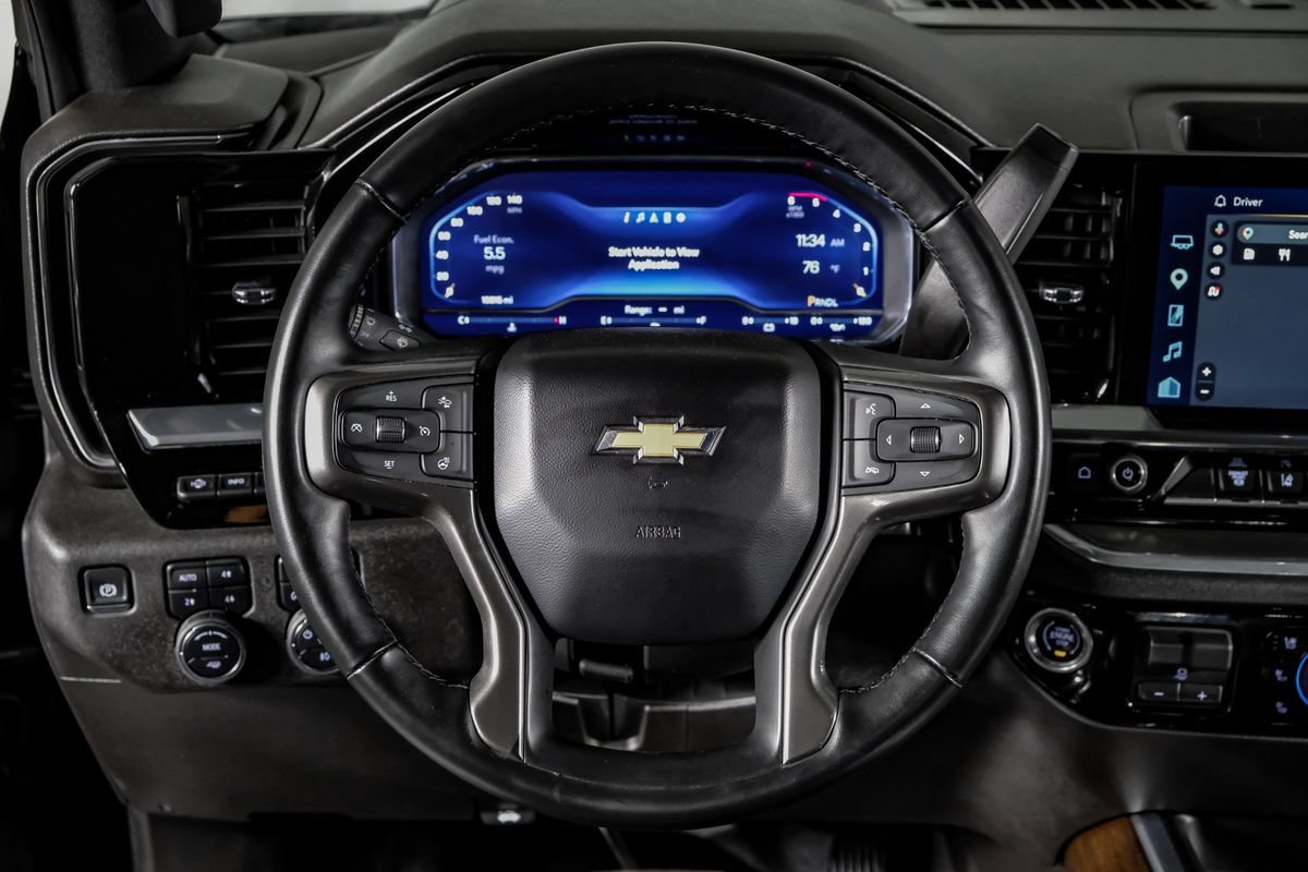 Used 2025 Chevrolet Silverado 3500 High Country w/ High Country Premium Package AWD/4WD image 17