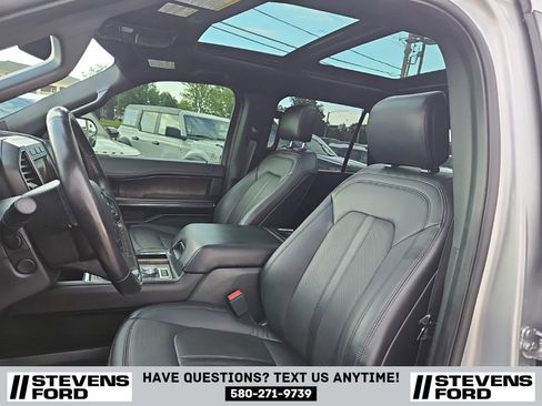 Used 2018 Ford Expedition Limited w/ Equipment Group 301A AWD/4WD image 13