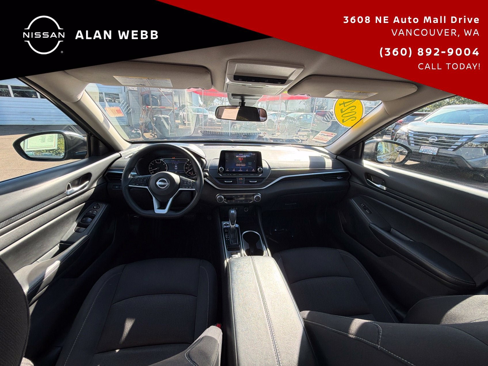 Used 2024 Nissan Altima 2.5 SV AWD/4WD image 17