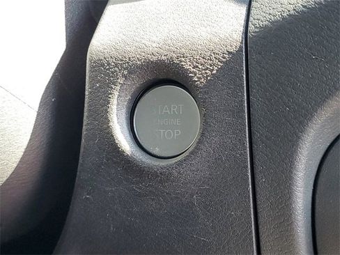 Used 2022 Nissan Frontier PRO-4X w/ Off-Road Protection Package image 17