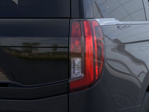 New 2025 Ford Expedition Max Active image 37