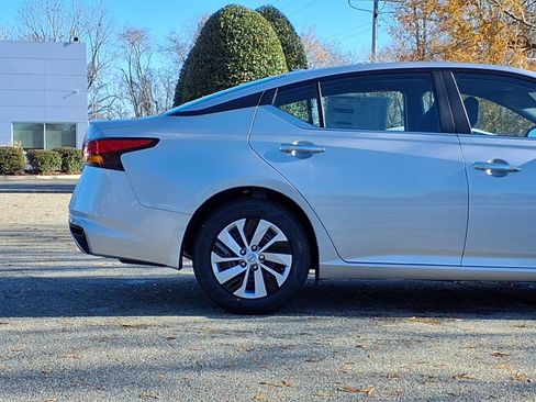 New 2025 Nissan Altima 2.5 S image 6